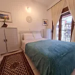 Anna Maria Family House 2 アパート カランバカ